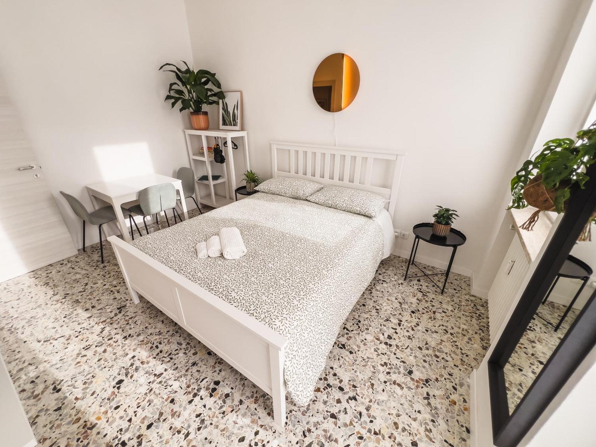 Freshly Renovated 10 Minutes From Arena Apartment Verona Exterior photo