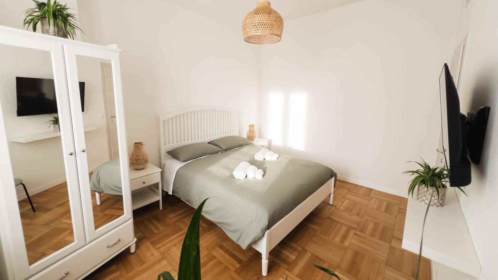 Freshly Renovated 10 Minutes From Arena Apartment Verona Exterior photo